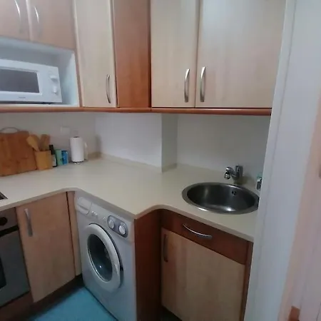 Apartamento Centrico Con Piscina Y Garaje Apartment *